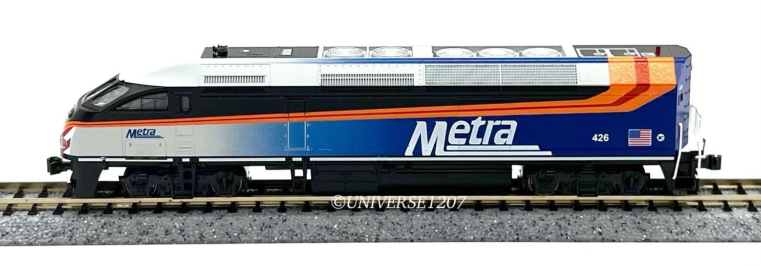 N Scale Kato 176-6122 MPI MP36PH Chicago Metra #426 Diesel Engine Locomotive NIB