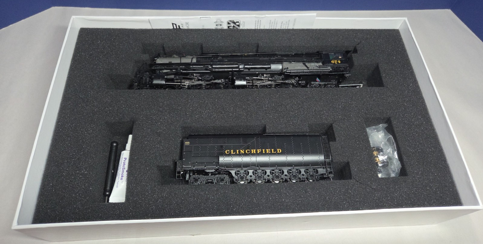 MTH HO Scale 4‑6‑6‑4 Challenger Clinchfield #674 – 80‑3204‑1