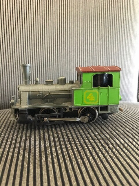 Playart HO Scale 0-4-0 Steam Engine #4 H-602 Green Brown Metal-Silver