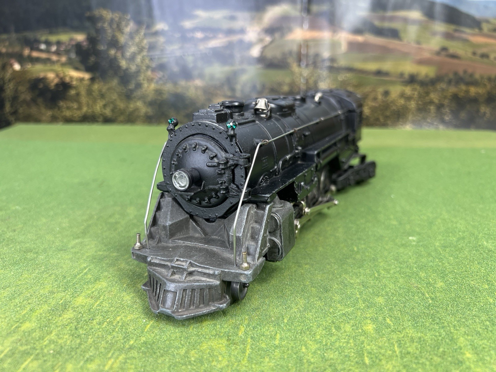LIONEL POSTWAR 726 BERSHIRE 2-8-4 WITH 2426W 12 WHEEL TENDER METAL WISTLE 1947