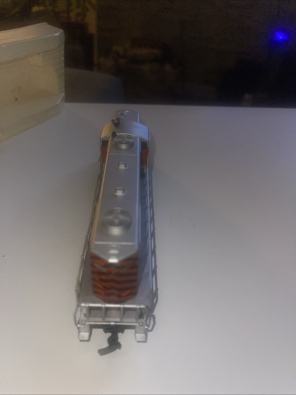 HO Scale Western Pacific GP38-2 Diesel Locomotive – Orange/Silver Tiger Stripe