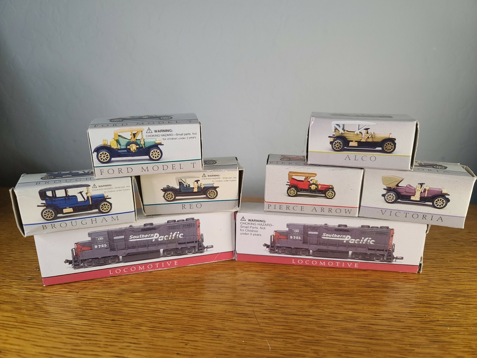 High Speed Metal Products Southern Pacific Train Car and Car Lot