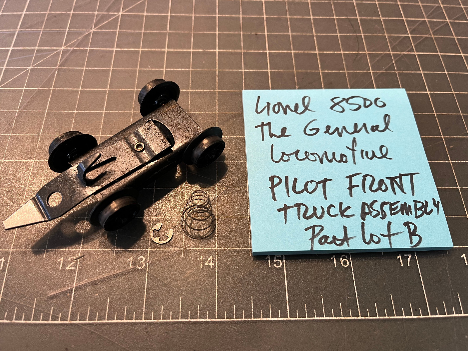 Lionel Train 8005 General LOCOMOTIVE FRONT PILOT TRUCK 1862 1872 1881 8410 LOT B