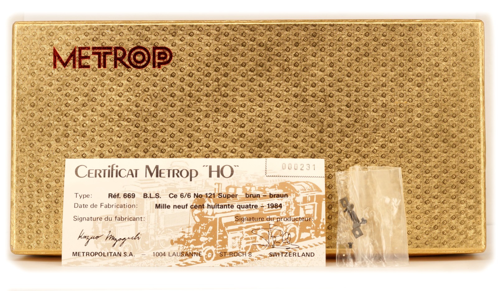 Vintage METROPOLITAN SA 669 H0 HO BRASS BLS Ce 6/6 No.121 super , BRUN , MINT