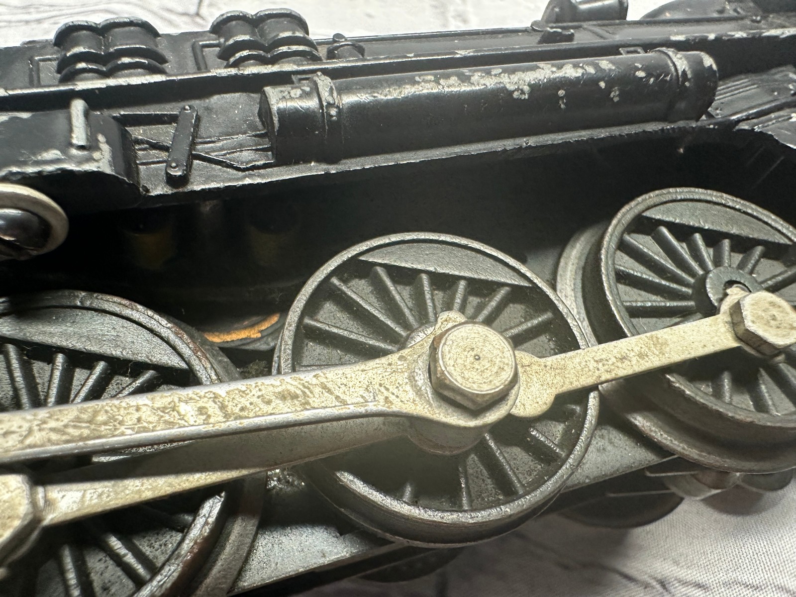 intage Lionel Lines 2026 Steam Locomotive Engine 2-6-2 O Gauge Postwar Train die