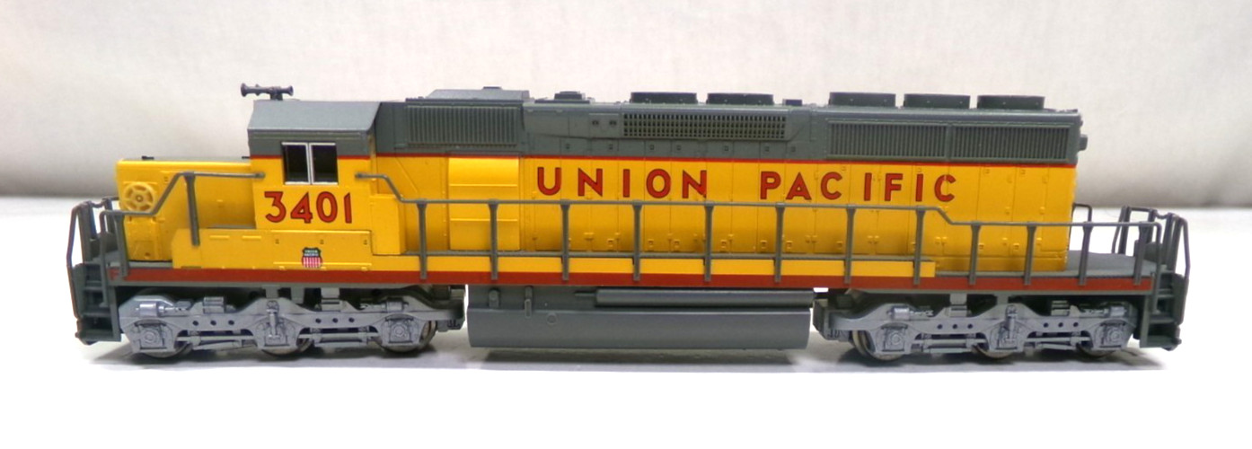 N scale Kato Union Pacific SD40-2 snoot diesel engine in orig box (lot N66)