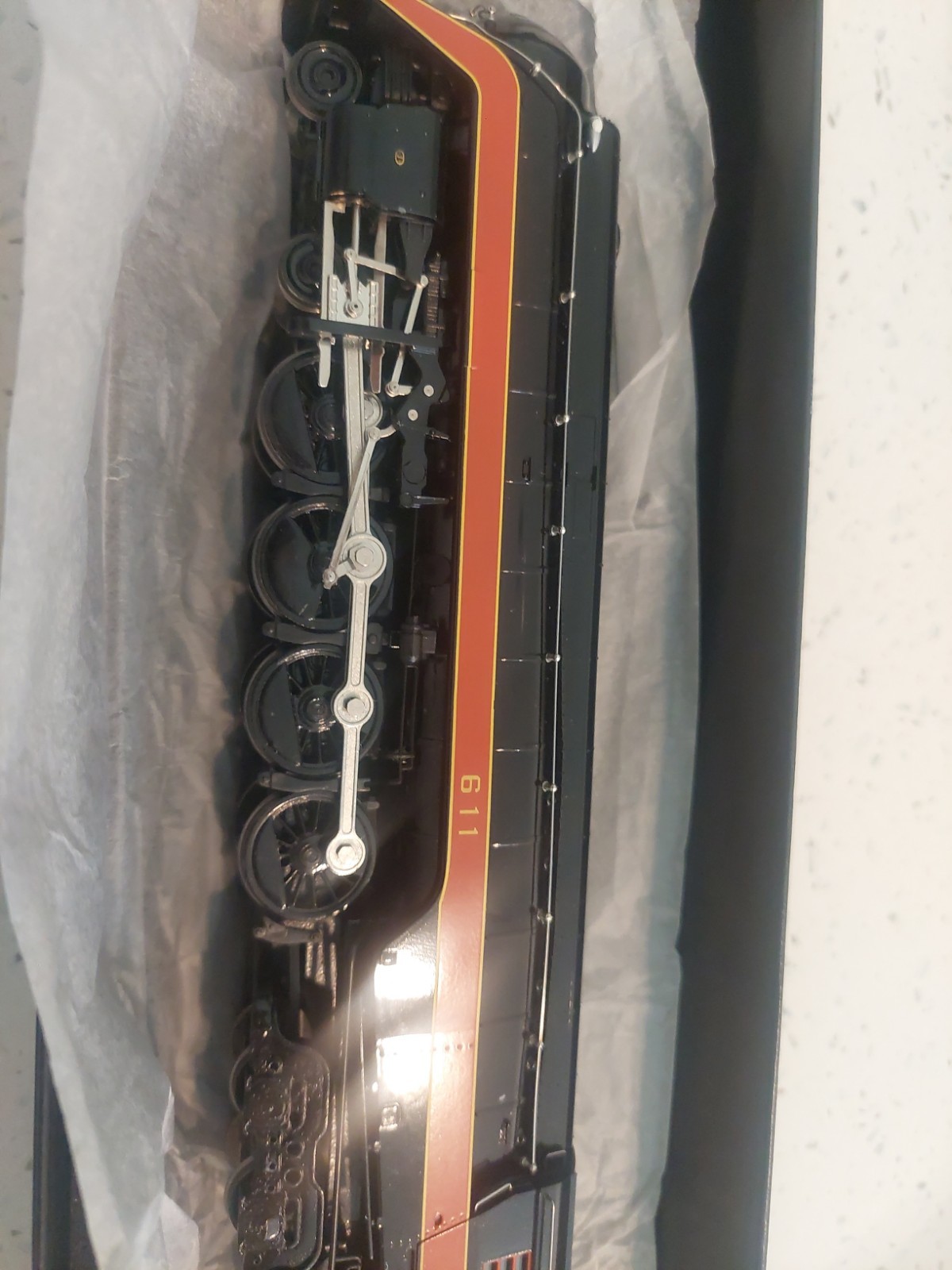 Bachmann Spectrum 82103 Norfolk & Western 4-8-4 Class J #611 Locomotive HO
