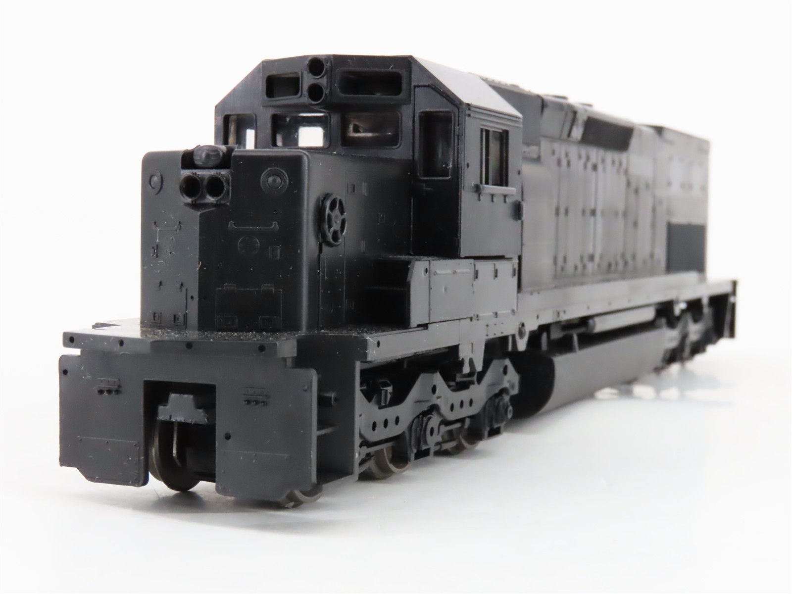 HO Scale Athearn 4500 Undecorated SD40T-2 Diesel Locomotive
