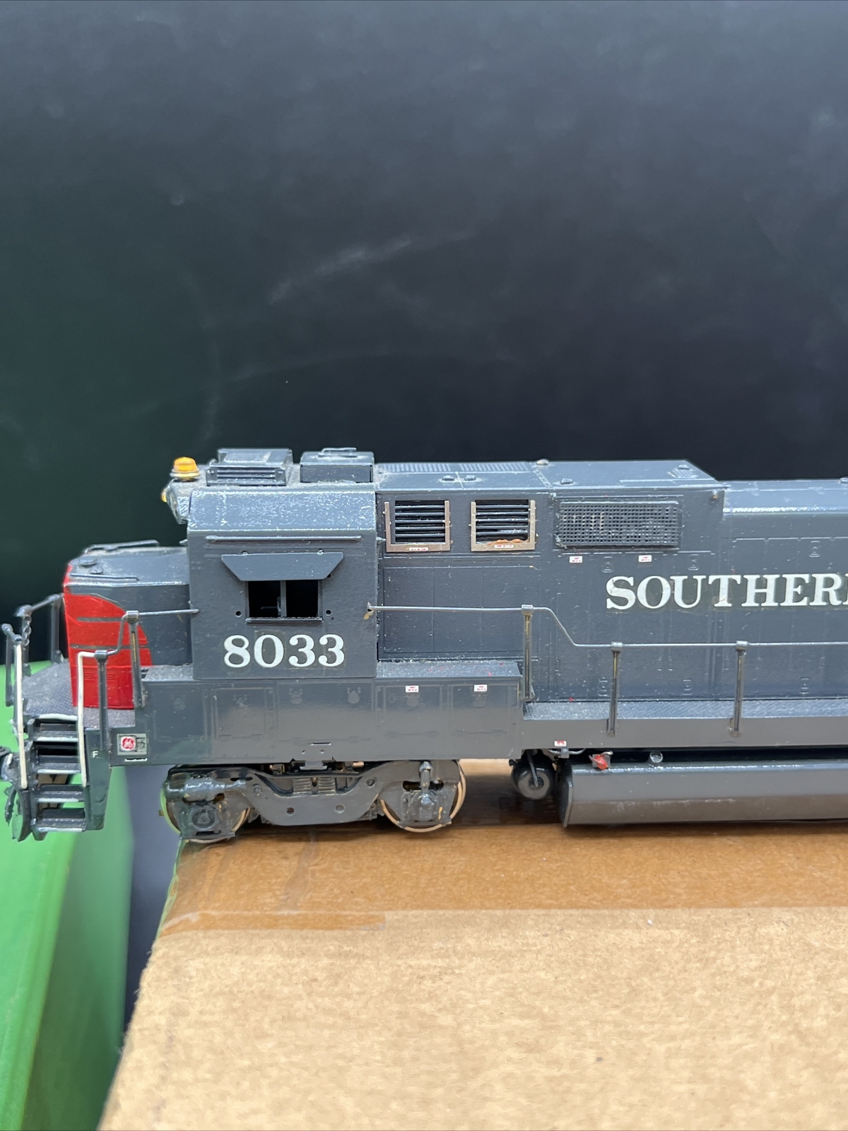 Overland Models HO Scale BRASS SP Dash 8 B39 Southern Pacific 8033 OMI-5134