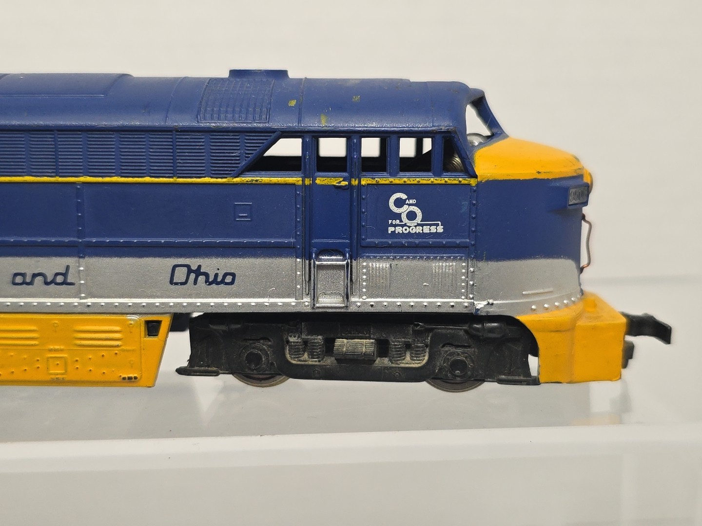 AHM HO Scale Chesapeake & Ohio FM C-Liner A Unit Diesel Loco Runs Read Desc