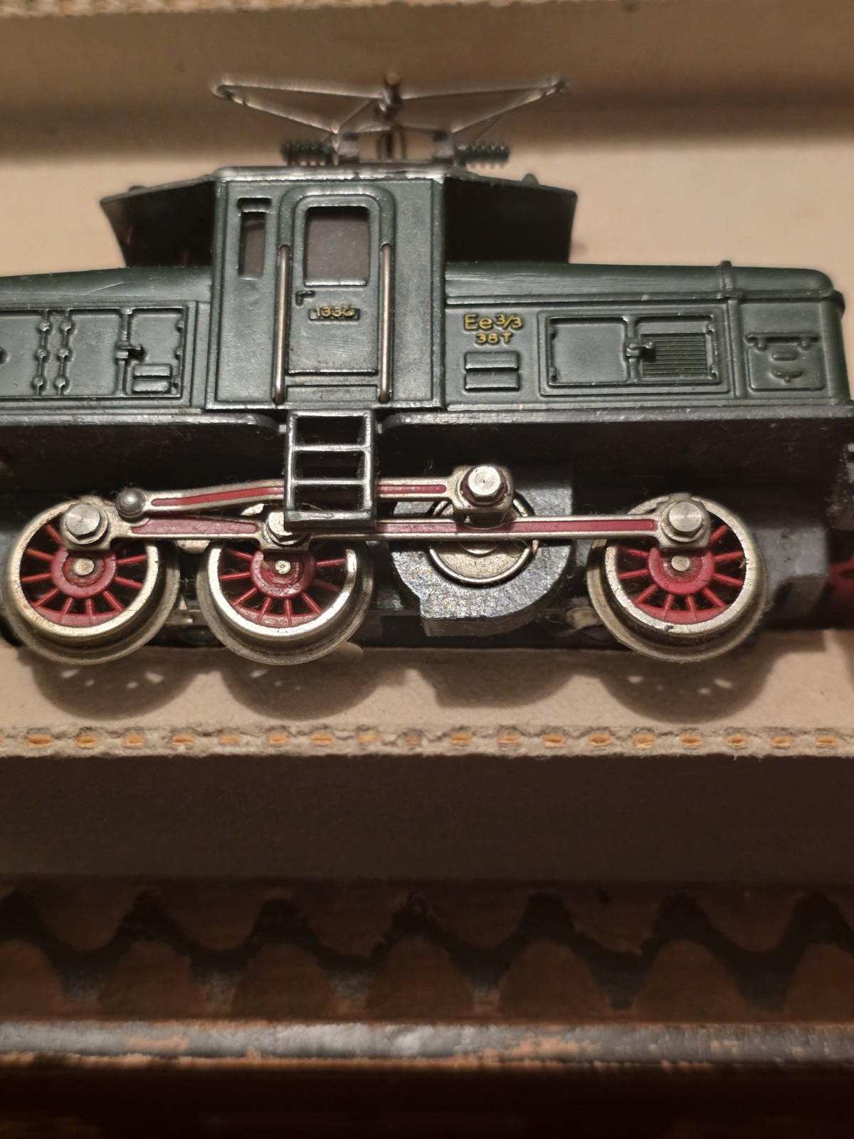 Vintage Electric Locomotive Fleischmann HO scale Model No 1330 Ee 3/3 36t