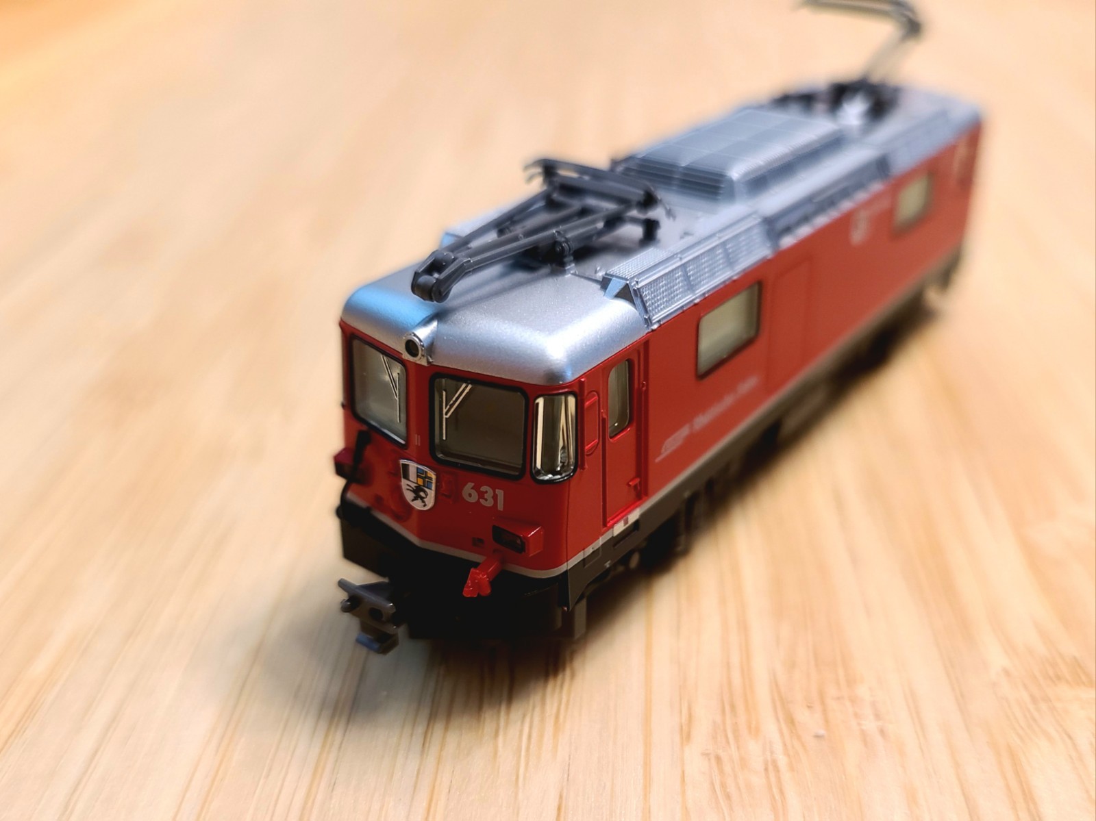 KATO 3102 N gauge RhB Ge4/4-II locomotive #631 “Untervaz” w/ TCS DCC!