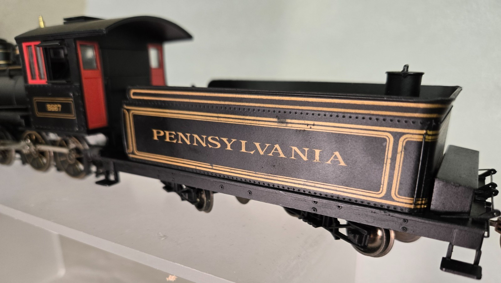 On30 Bachmann Spectrum 25214 2-6-0 Pennsylvania 9687 Steam Locomotive & Tender