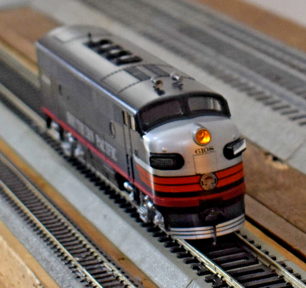 STEWART KATO HO #6108 SP SOUTHERN PACIFIC BLACK WIDOW F3 A PHASE II DCC RDY 8240