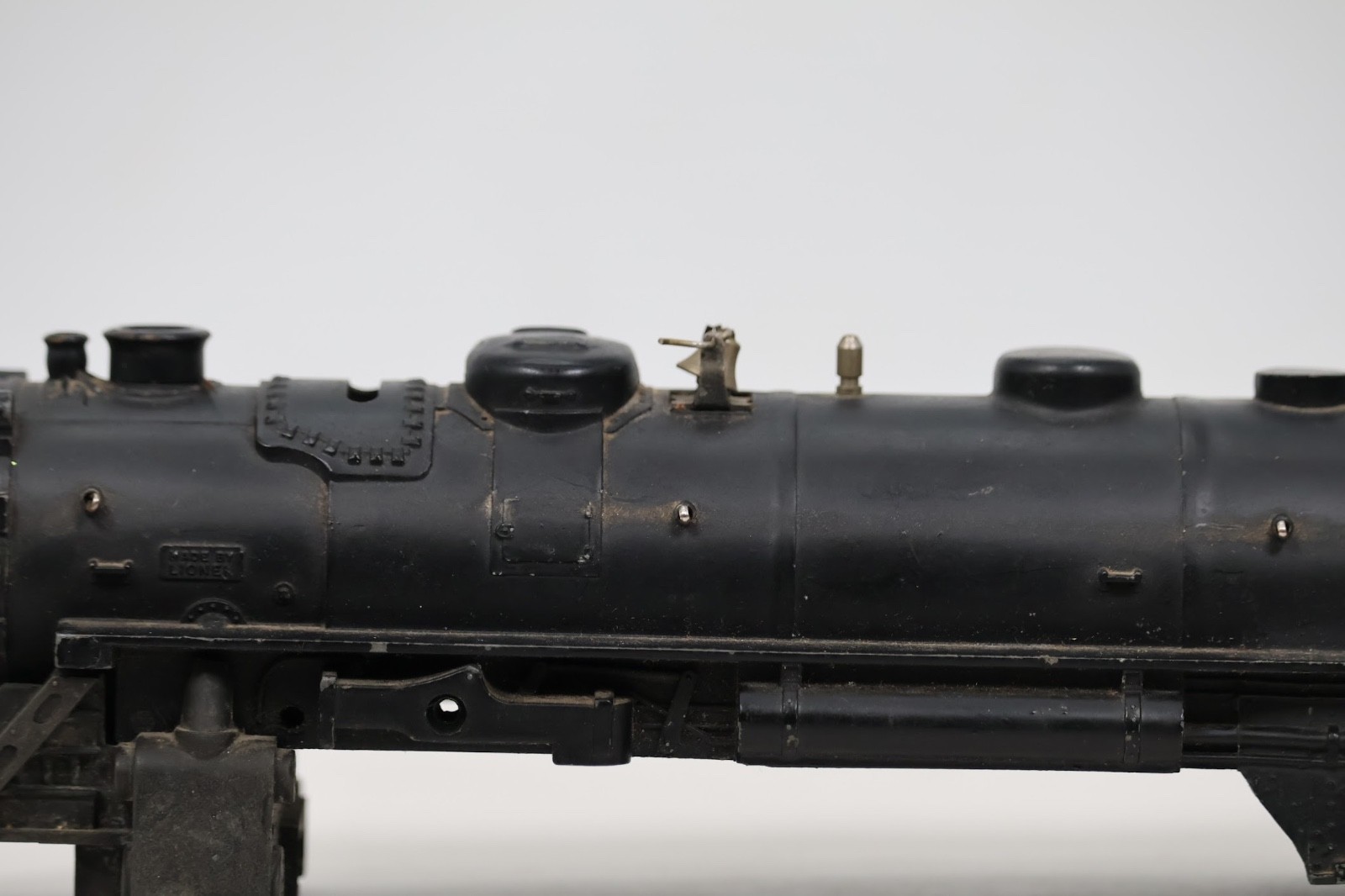 Lionel 1666 Vintage O Gauge 2-6-2 Die-Cast Steam Locomotive Shell Only 1:48