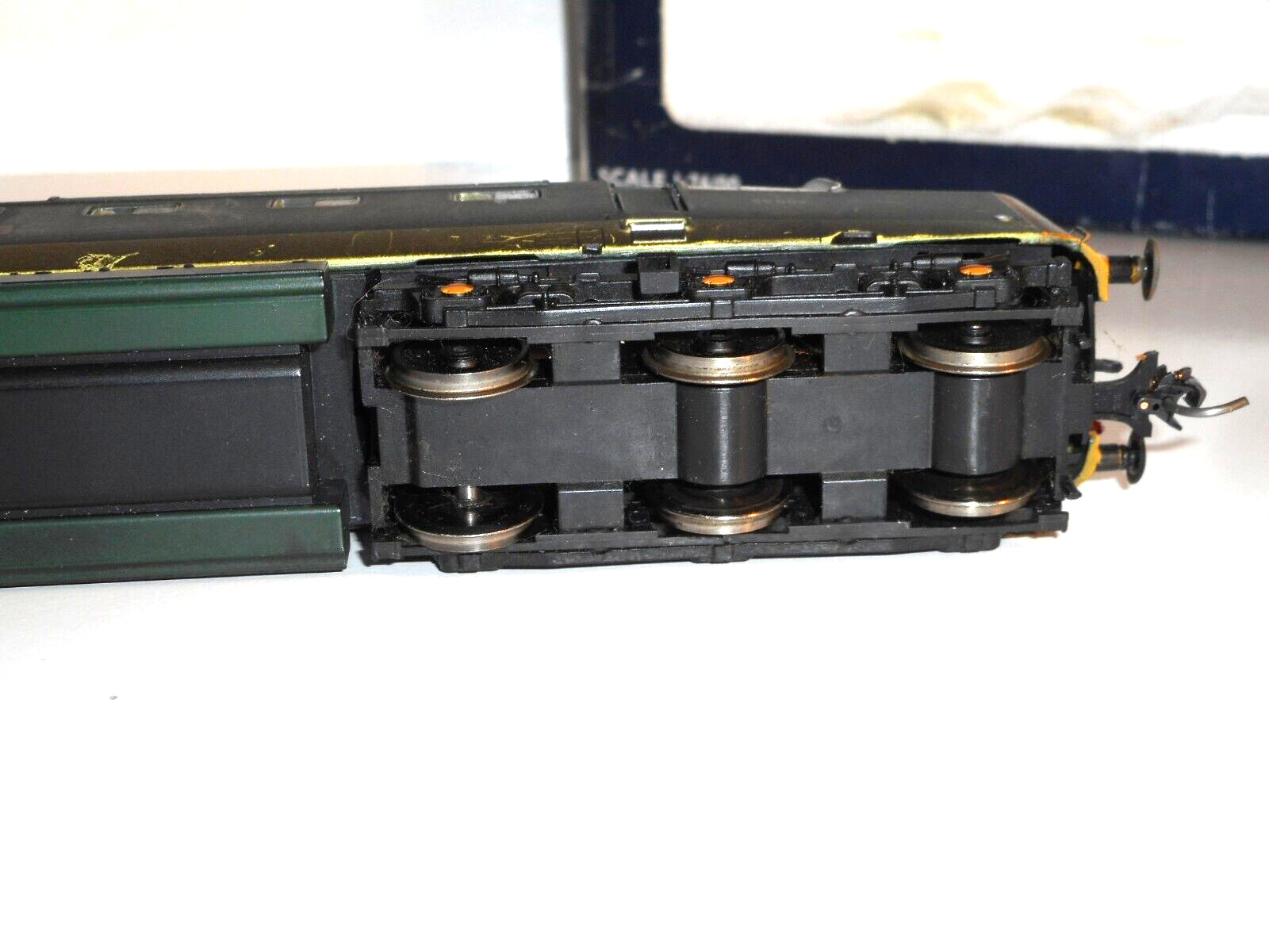 Bachmann 32-525A DCC Class 55 Deltic Co-Co Diesel The Kings Own Yorkshire. OO.