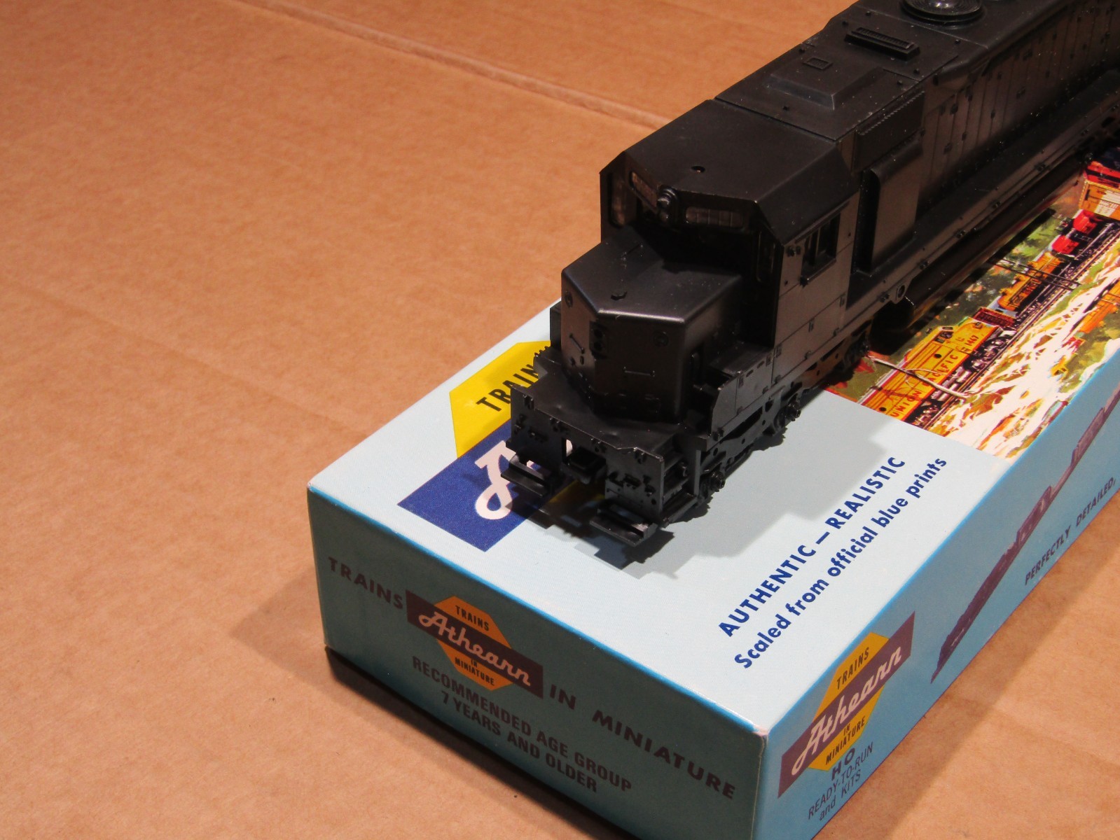 Athearn HO Locomotive 4160 SD45 Powered Undecorated