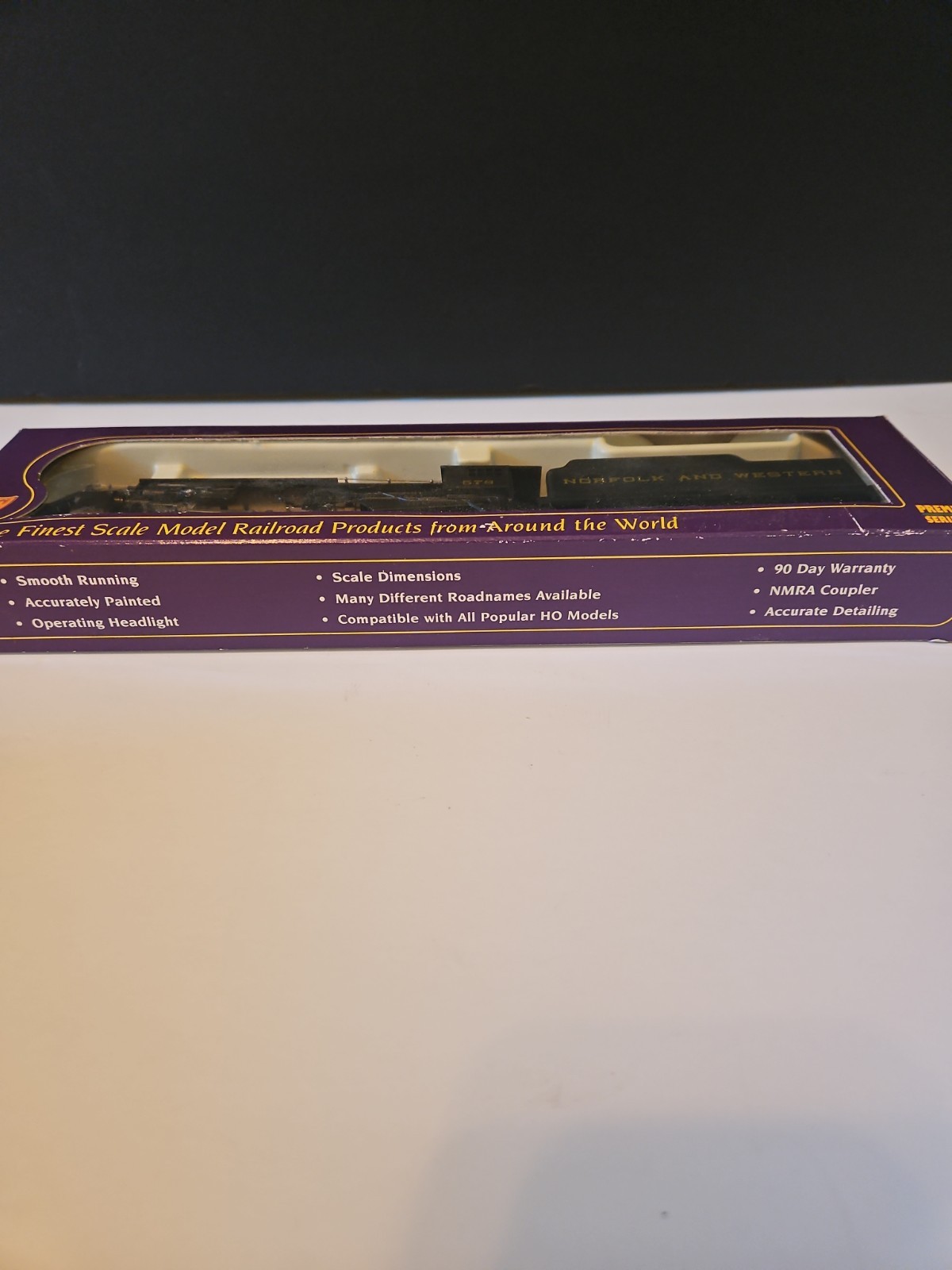 IHC Pacific Premier Series 4-6-2 Train 578 Norfolk & Western #M9889