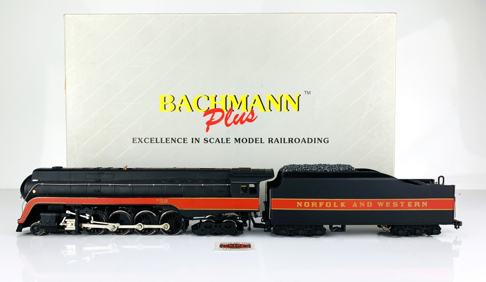 PR591 – BACHMANN PLUS H0 11315 – CLASS J 4-8-4 NORFOLK&WESTERN STEAM LOCOMOTIVE