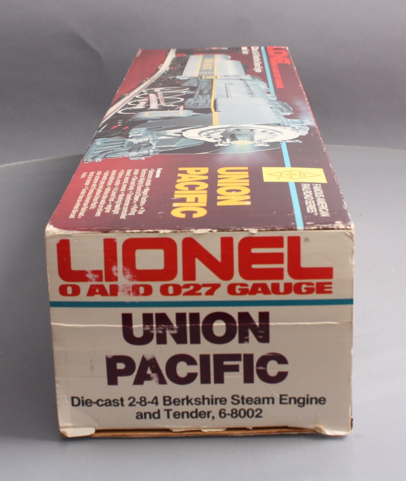 Lionel 6-8002 O Union Pacific Berkshire 2-8-4 Steam Locomotive & Tender #8002 EX