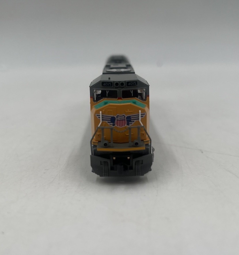 N Scale Kato 176-4015 Union Pacific SD70M Diesel Locomotive Excursion