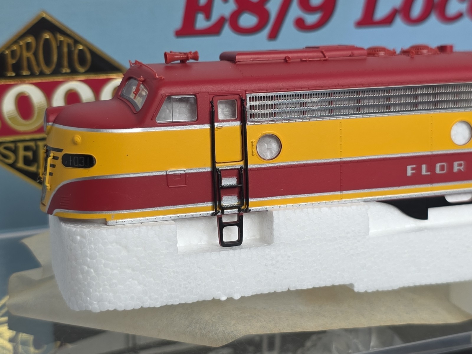 Proto 2000 HO 8710 Florida East Coast E8/E9 Diesel Loco FEC 1031 NOS Runs Smooth