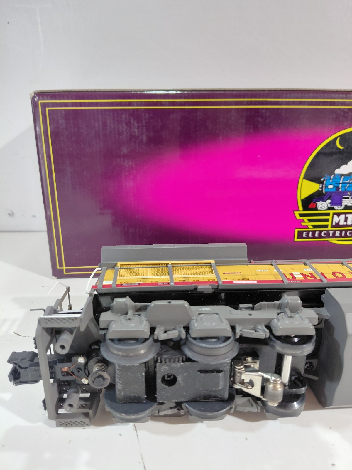 MTH 20-2270-1 O Gauge Model Railroad Union Pacific Dash-9 PS2 Diesel Engine wBox