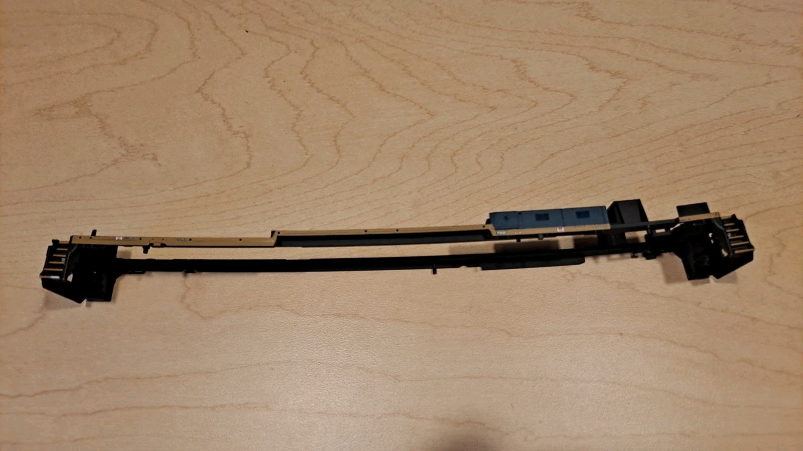 Broadway Limited CSX AC6000 Sill / Underframe