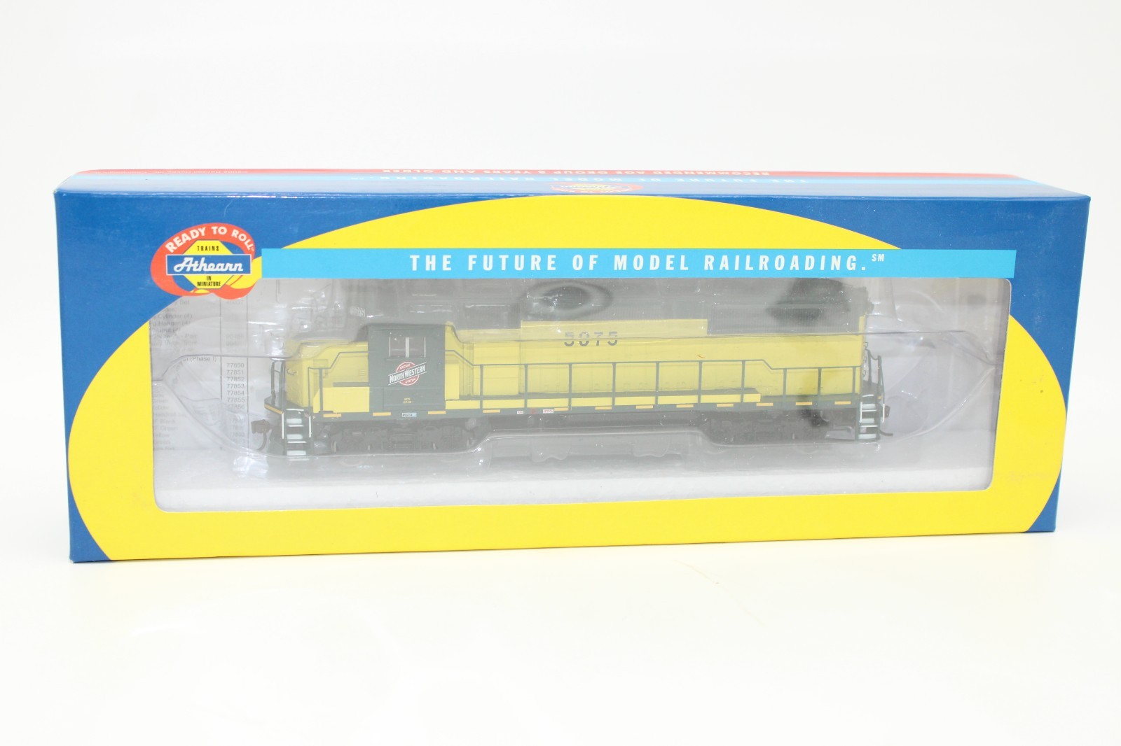 Athearn HO Scale C&NW Chicago North Western EMD GP50 Diesel Locomotive #5075