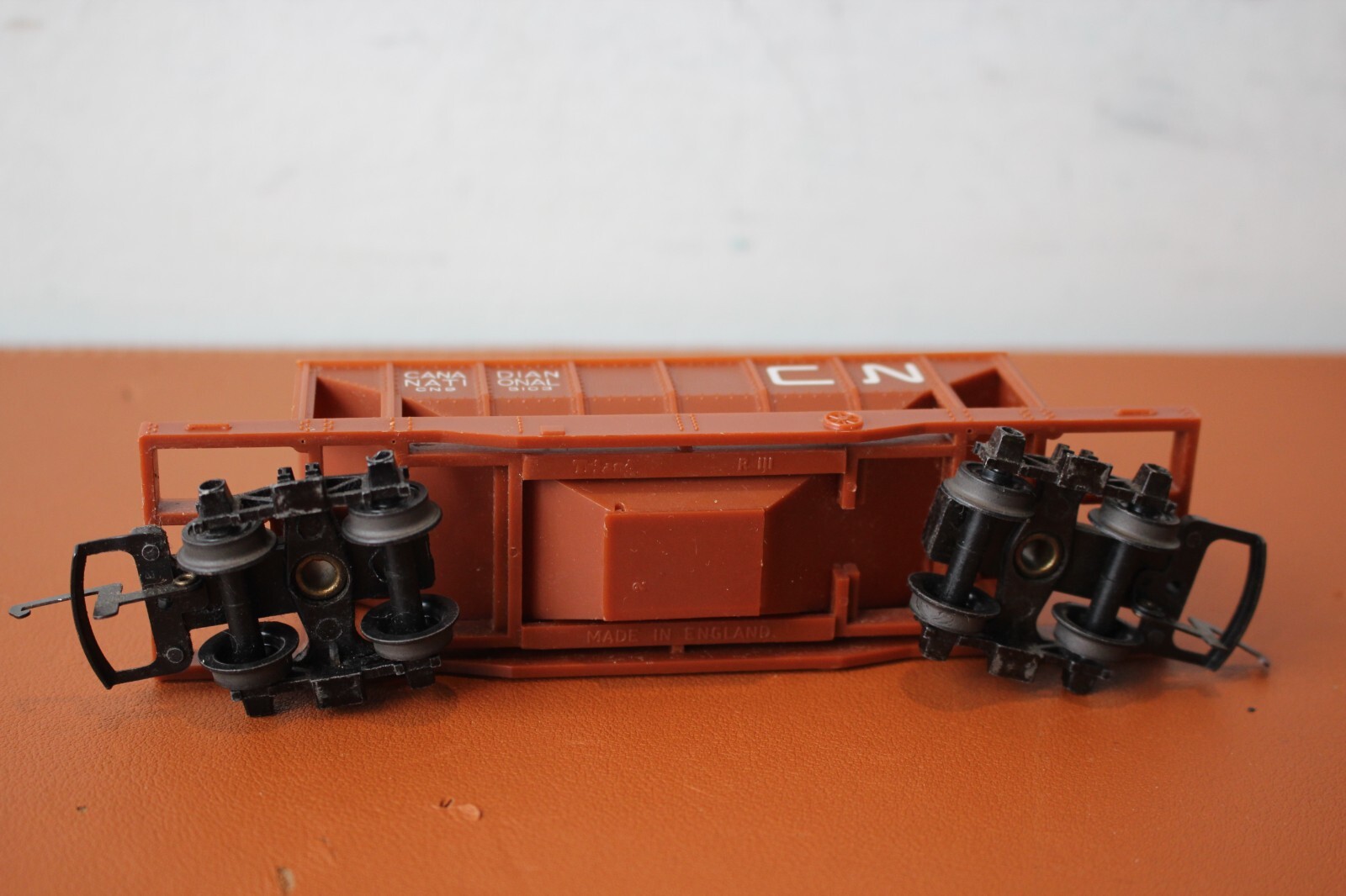 Tri-ang HO CN 4008 Diesel Locomotive w/Hopper Car, Caboose & Car Transporter