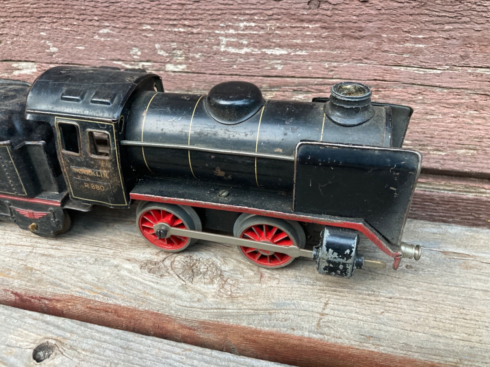 VTG MARKLIN R 880 CLOCKWORK LOCOMOTIVE & R 899/0 COAL TENDER O SCALE