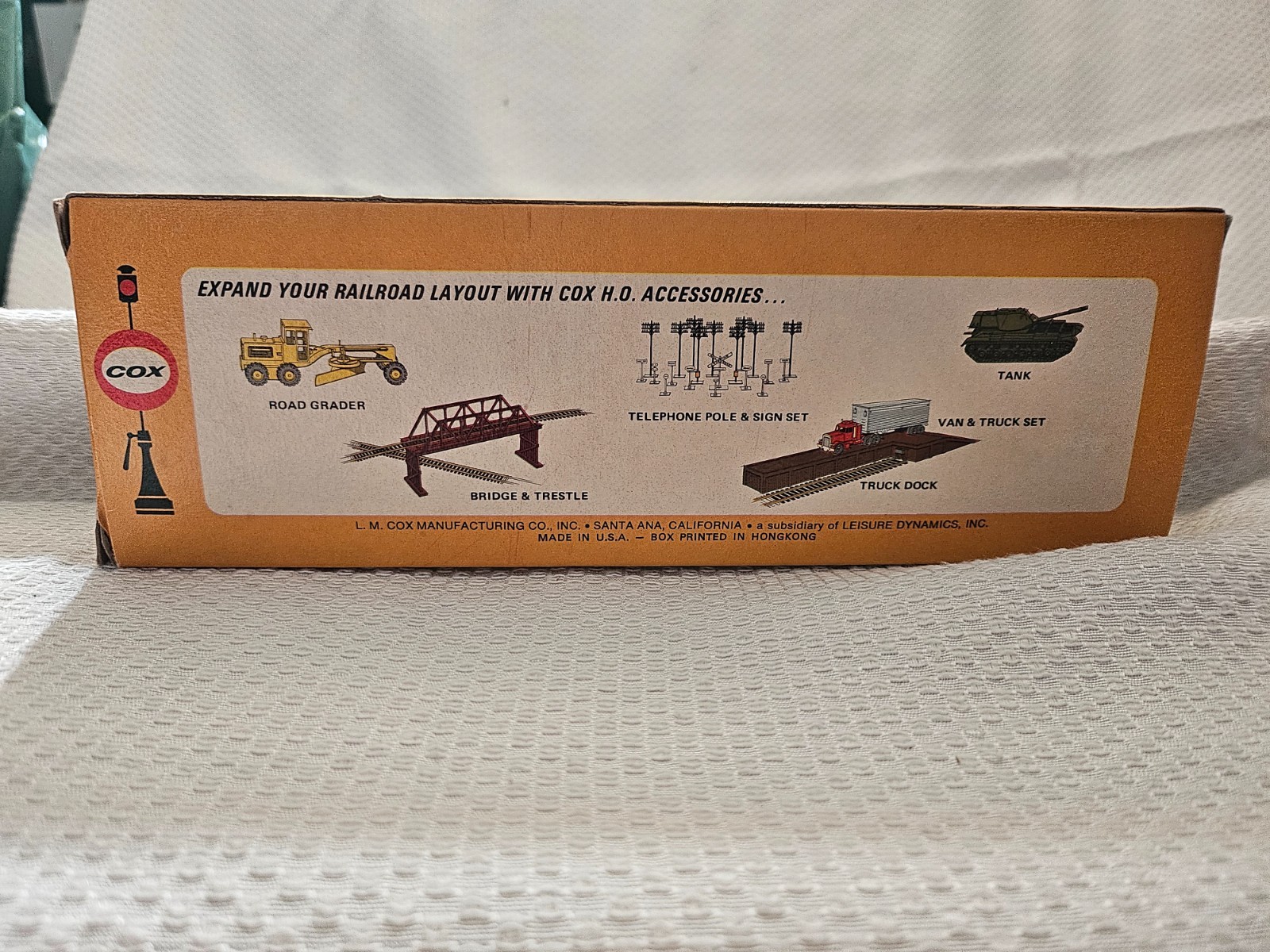 Vintage Cox HO Scale Chessie F3 Locomotive No. 6110-9