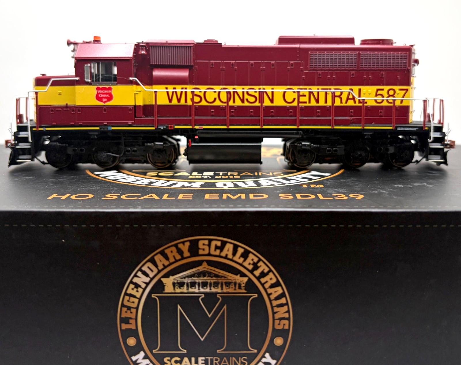 HO SCALETRAINS SXT70036 MUSEUM QUALITY EMD SDL39 WISCONSIN CENTRAL WC DCC SOUND