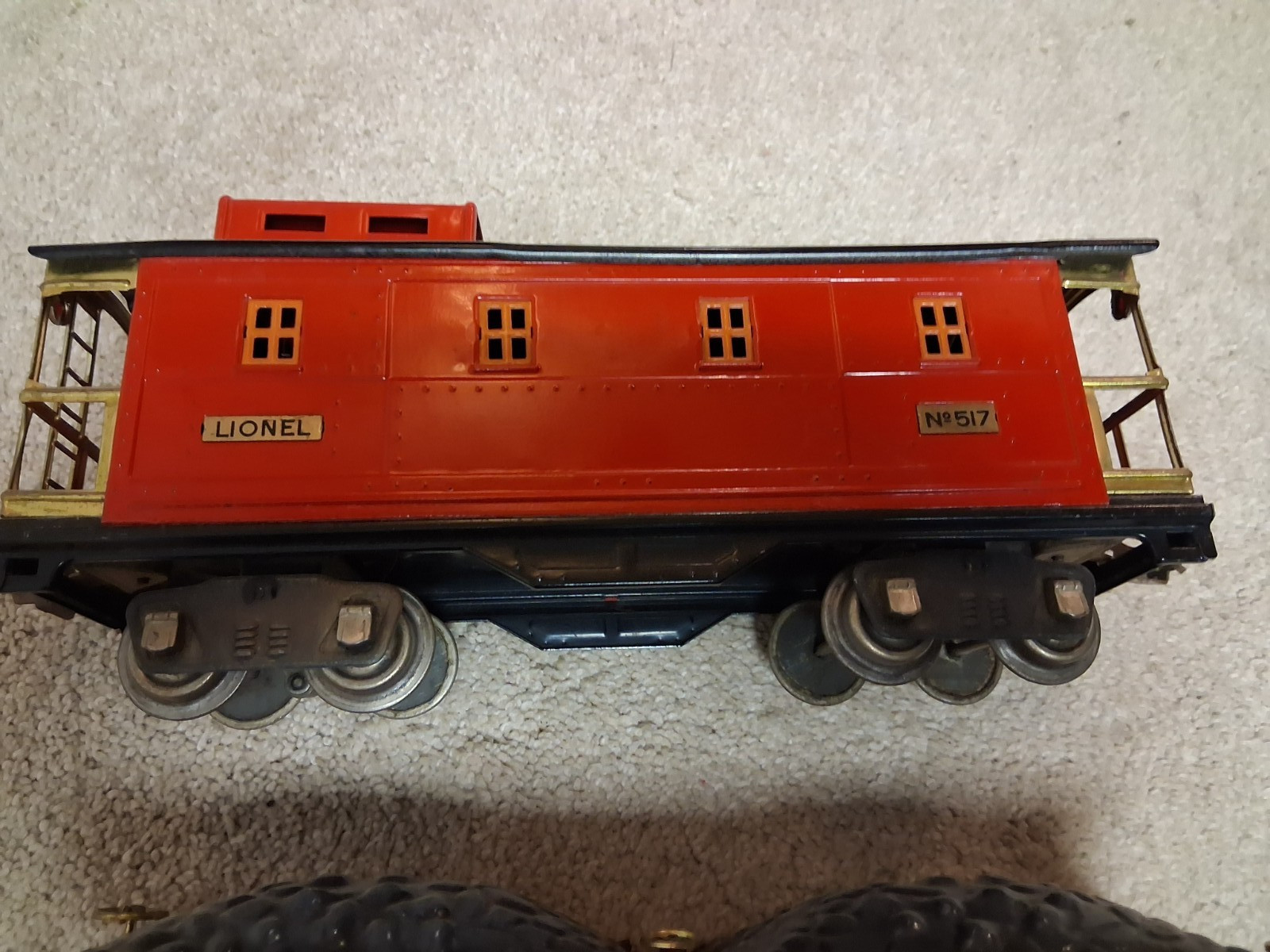 LIONEL STANDARD COAL TRAIN black 318E 516 516 516 and red/black Caboose 50/50