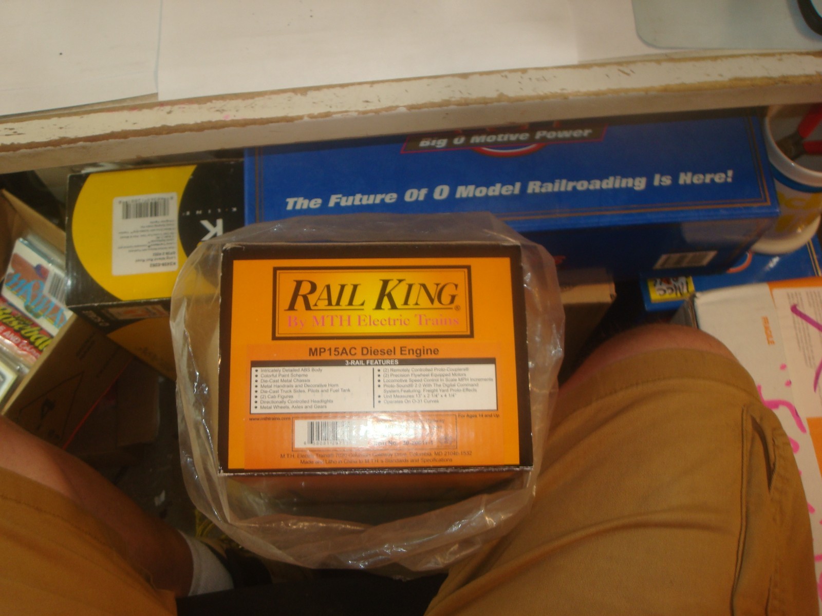 O SCALE. RAIL KING.NEW YORK & ATLANTIC RAILWAY. MP15AC DIESEL ENGINE # 151