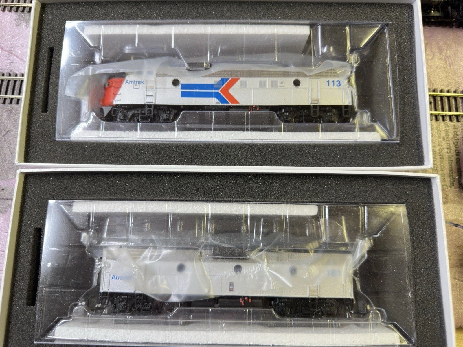 Athearn Genesis G22580 HO Amtrak EMD FP7A/F7B Diesel Loco DC #113A/#161B RARE