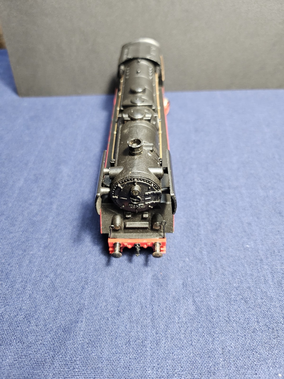 Fleischmann Germam STEAM LOCOMOTIVE Diecast Metal looks in good condition