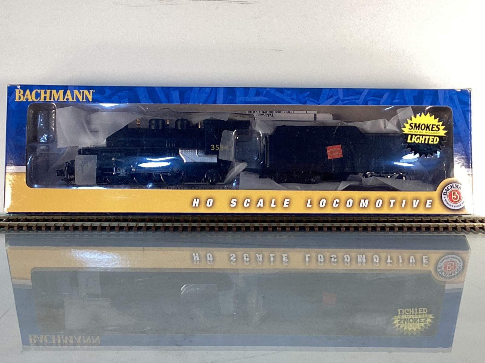 Bachmann HO 2-6-2 Canadian National Prairie w/ tender w/Smoke & Lighted
