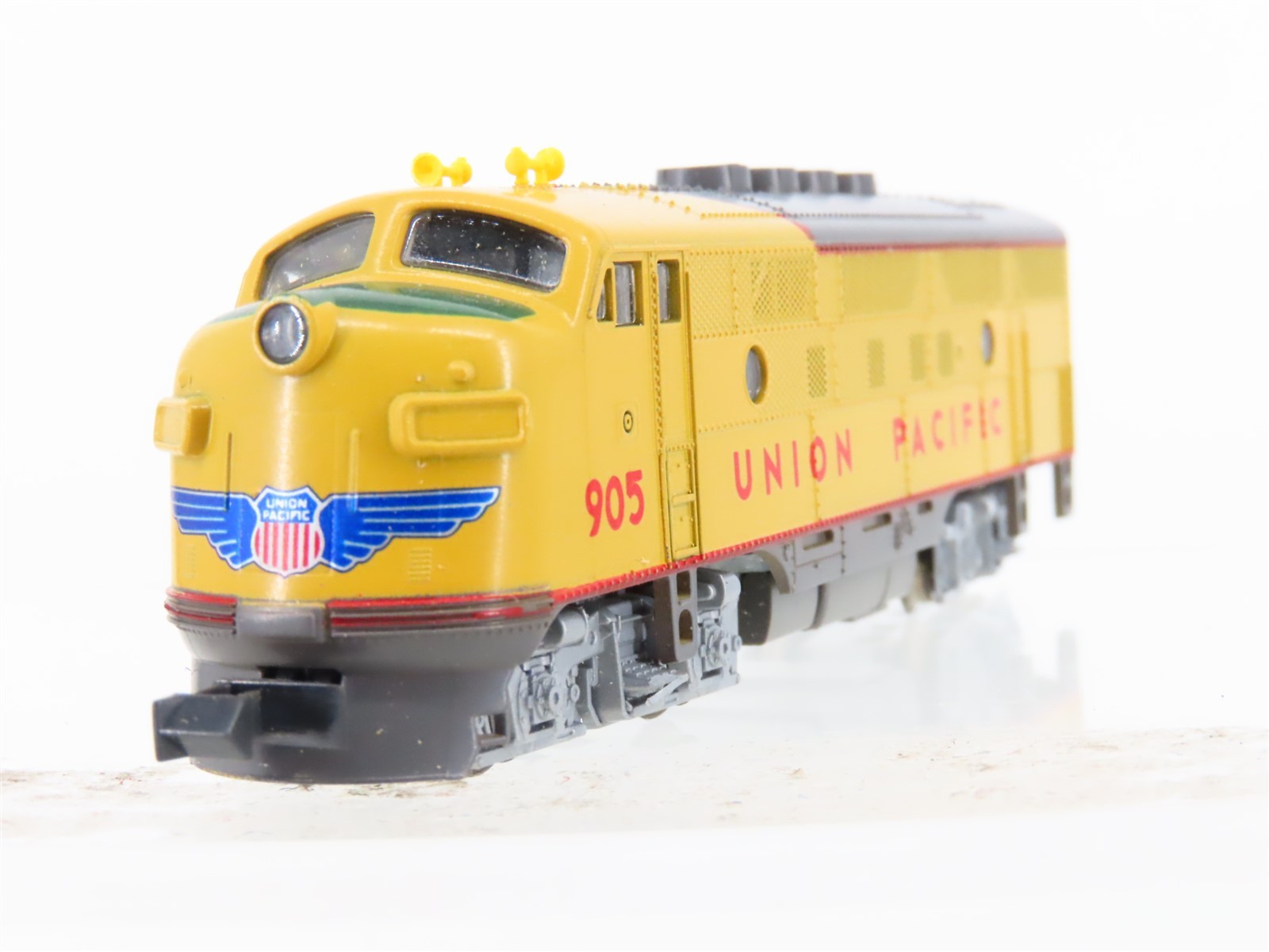 N Scale KATO 176-073 UP Union Pacific F3A Diesel Locomotive #905