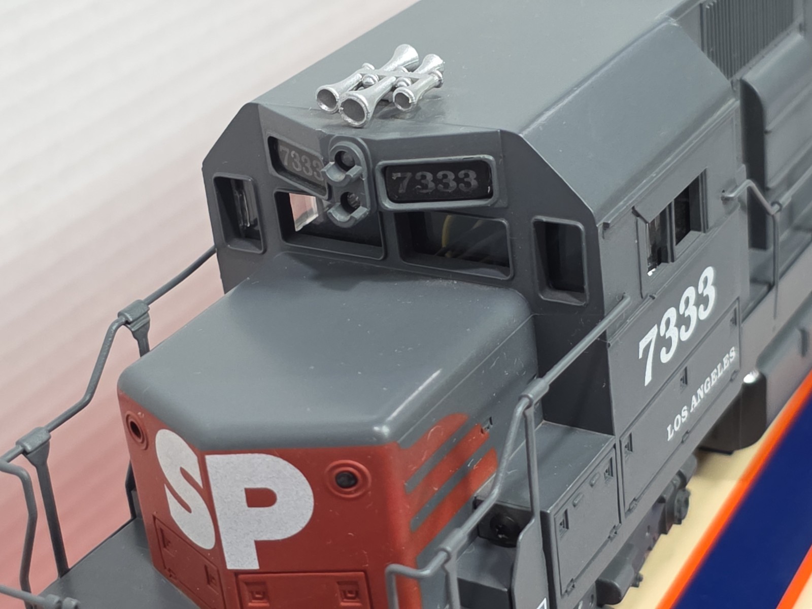 Lionel O 6-18229 Southern Pacific War Horse SD-40 SP 7333 Sound TMCC Read Desc