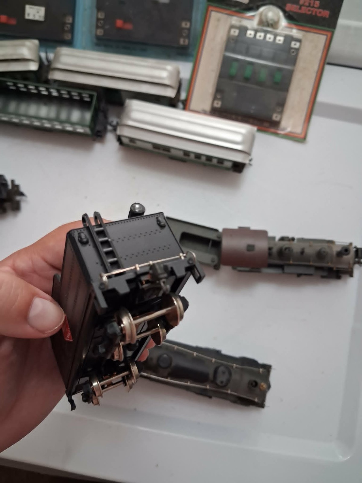 model train items. Unknown condition 3 engines and multiple cars