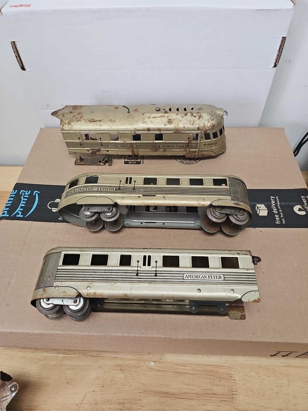1930 American Flyer Wind Up No. 9900 Burlington Zephyr Set