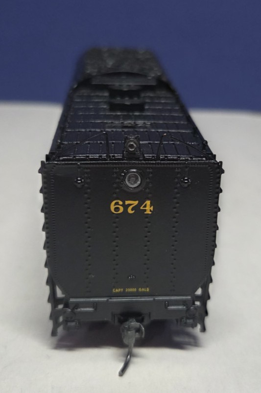 MTH HO Scale 4‑6‑6‑4 Challenger Clinchfield #674 – 80‑3204‑1