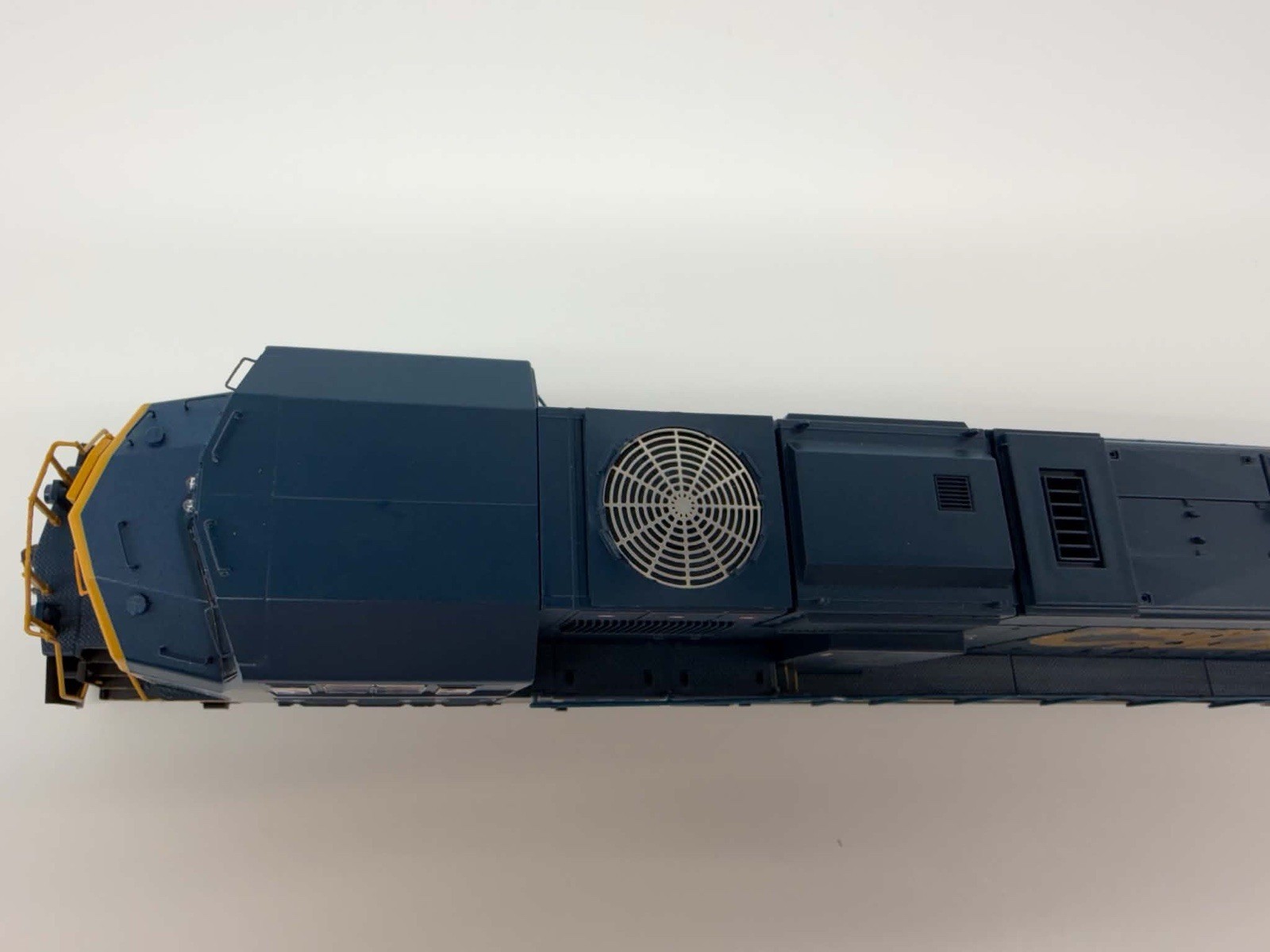Athearn Genesis HO SD70M CSX #4681 YN3 Scheme G6172 Diesel Locomotive MINT OOP