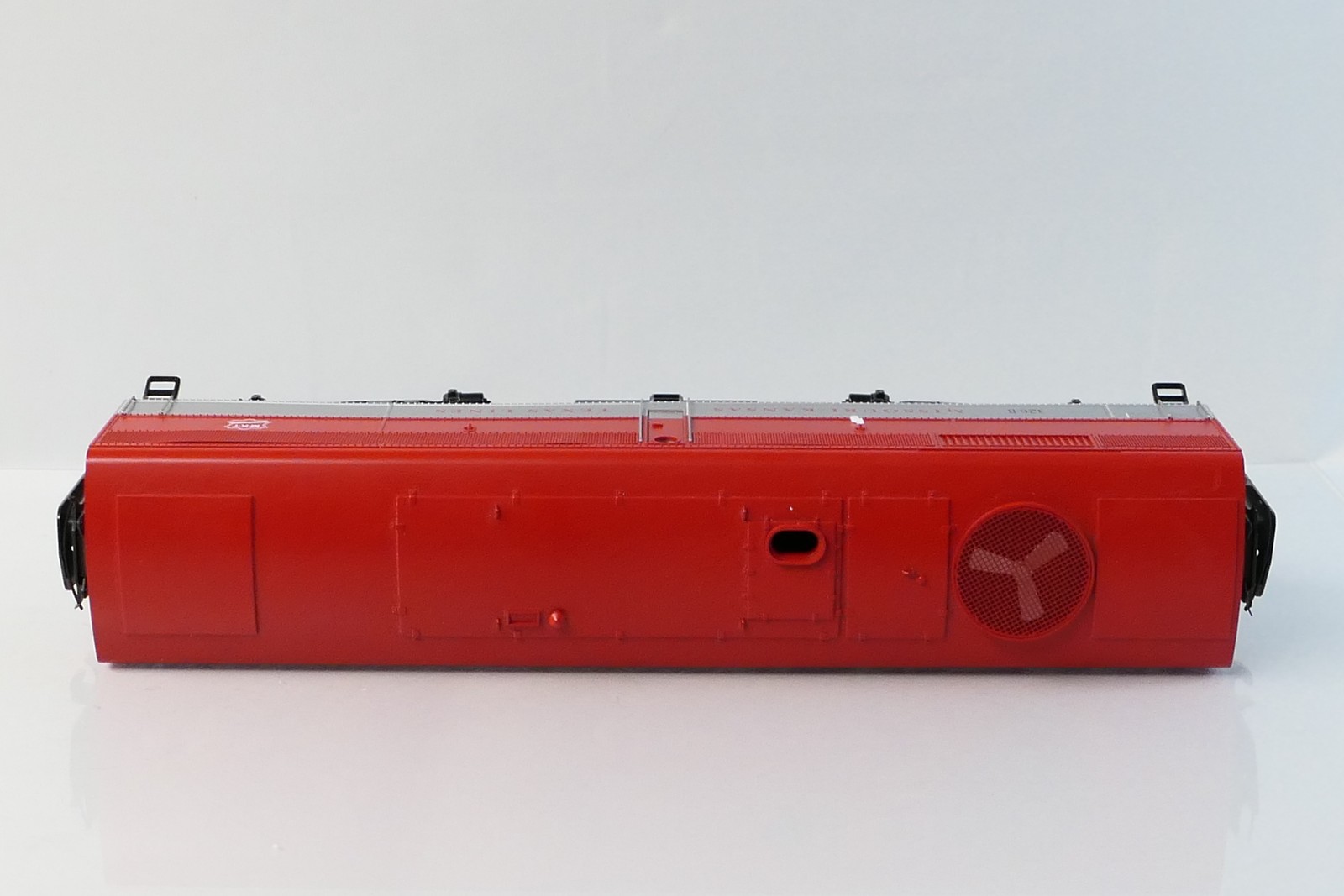 Lionel 38182 O MKT Scale FA (Non powered) FB Locomotive Set MKT