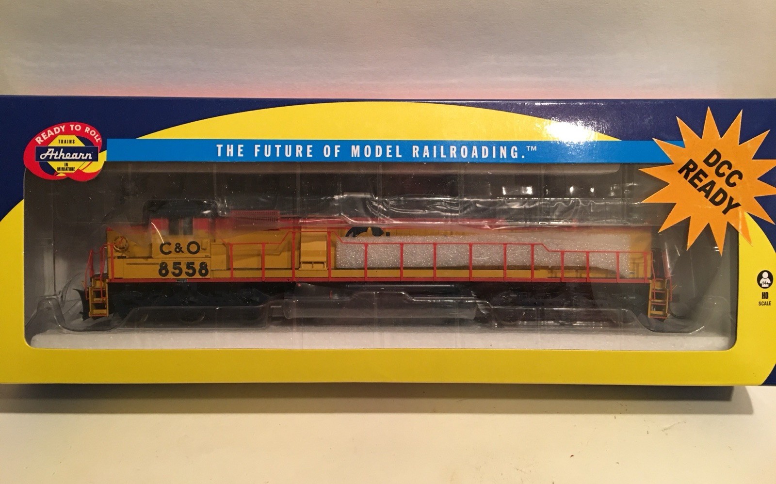 HO Athearn RTR 80413 Chessie System SD50 Powered Diesel Locomotive C&O #8558