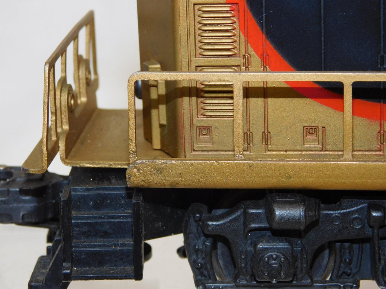 Lionel Trains 2349 Northern Pacific GP-9 wi/ horn Serviced 1959 Runs well Nice!