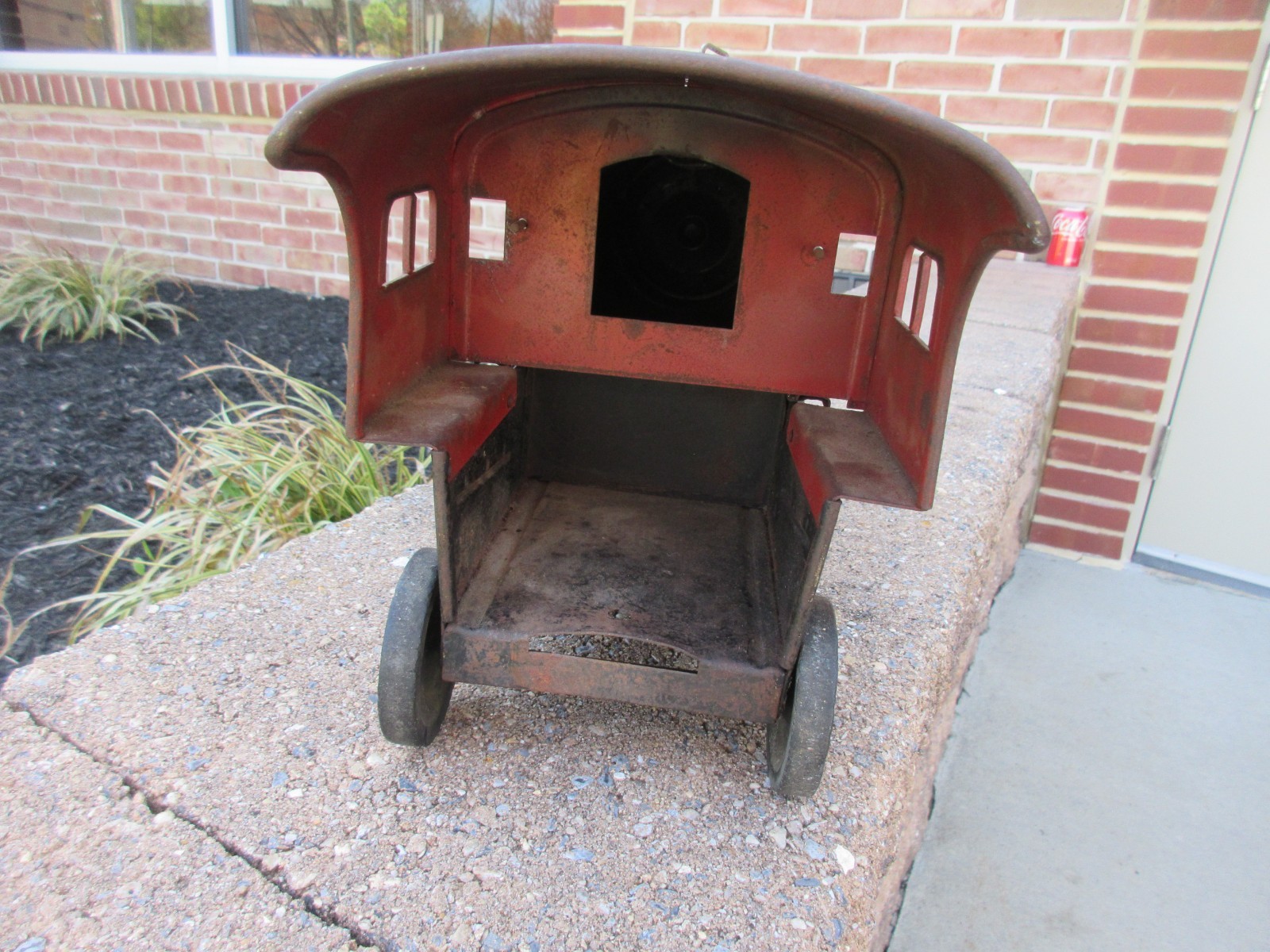 OLD TIN LOCOMOTIVE TOY TRAIN *BARN FIND CONDITION* GREAT PATINA ORIGINAL PAINT.