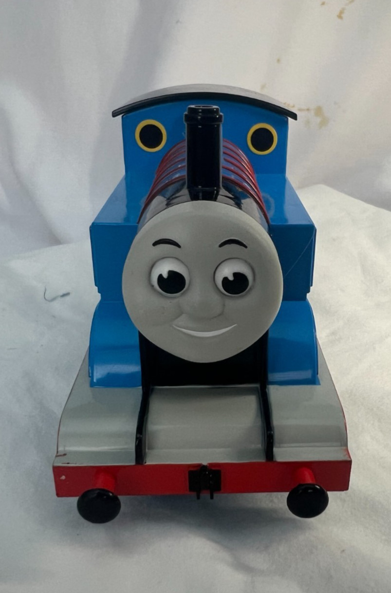 LIONEL Thomas The Tank Engine w/Four Removable Faces