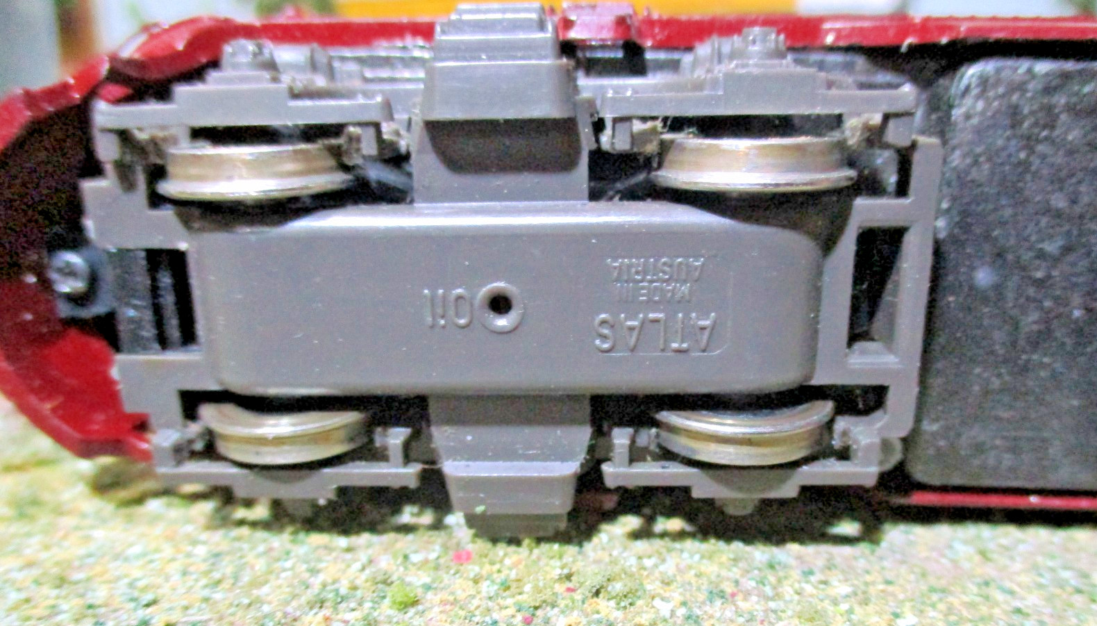 PRR 9843, PRR 9871 FP7A’s BOTH POWERED CUSTOM PAINT/DETALLEDS TRAINPHONE ANTENNA